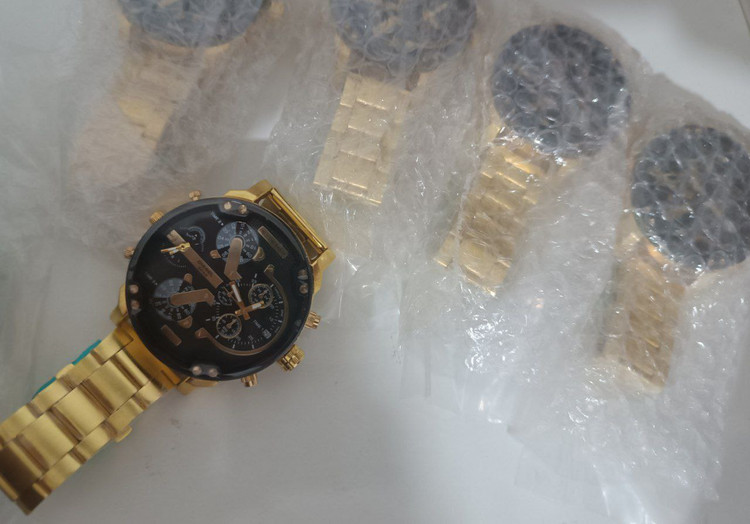 خرید آنلاین ساعت مردانه دیزل