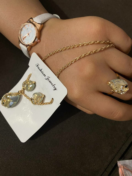 ست ساعت زنانه