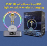 خرید چراغ خواب آدم فضایی